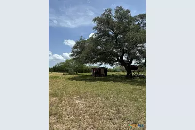 627 Ochoa, Nordheim, TX 78141 - Photo 4
