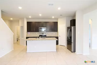 4705 Cambridge Park, Converse, TX 78109 - Photo 4