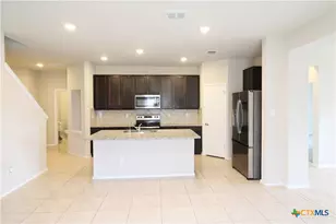 4705 Cambridge Pk, Converse, TX 78109 - Photo 4