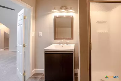 303 Turtle Rock Drive, Victoria, TX 77904 - Photo 32