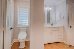 303 Turtle Rock Dr, Victoria, TX 77904 - Photo 24