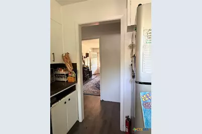 1114 Reyes Street, San Marcos, TX 78666 - Photo 8