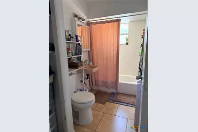 1114 Reyes Street, San Marcos, TX 78666 - Photo 12