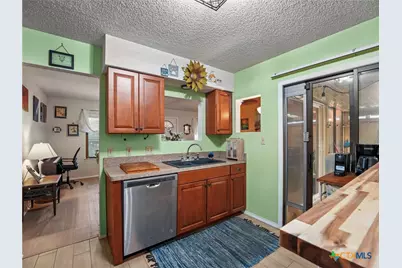 9622 Covey Bridge Ln, Austin, TX 78758 - Photo 6