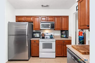 9622 Covey Bridge Ln, Austin, TX 78758 - Photo 8