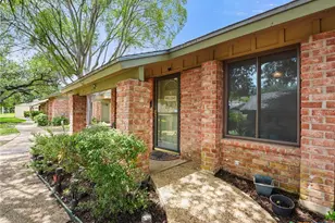 9622 Covey Bridge Ln, Austin, TX 78758 - Photo 2