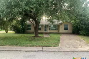 1518 S 37th St, Temple, TX 76504 - Photo 1