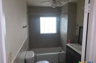 1518 S 37th St, Temple, TX 76504 - Photo 6