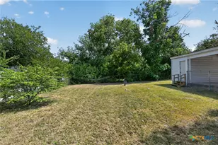 1518 S 37th St, Temple, TX 76504 - Photo 6
