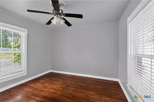 1518 S 37th St, Temple, TX 76504 - Photo 28