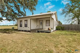 4526 E State Hwy 111, Yoakum, TX 77995 - Photo 1