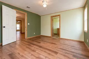 4526 E State Hwy 111, Yoakum, TX 77995 - Photo 10