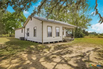 4526 E State Highway 111, Yoakum, TX 77995 - Photo 16