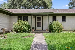 106 Aberdeen St, Victoria, TX 77904 - Photo 4