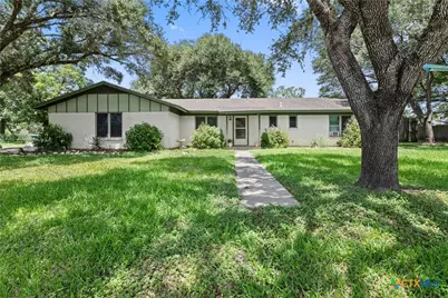 106 Aberdeen Street, Victoria, TX 77904 - Photo 1