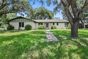 106 Aberdeen St, Victoria, TX 77904 - Photo 1