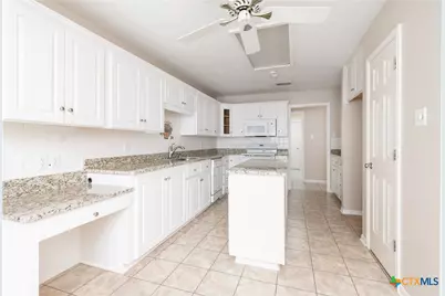 2308 Pin Oak Drive, Temple, TX 76502 - Photo 8