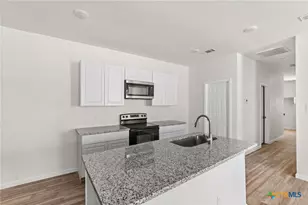 814 S 22nd St, Temple, TX 76501 - Photo 10