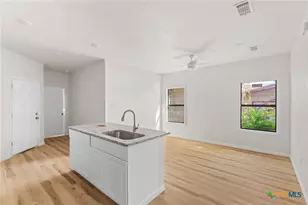 814 S 22nd St, Temple, TX 76501 - Photo 26