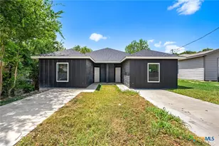 814 S 22nd St, Temple, TX 76501 - Photo 2