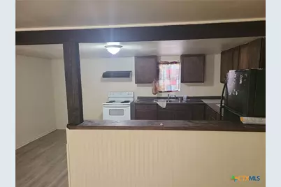 1314 E Power Avenue, Victoria, TX 77901 - Photo 6
