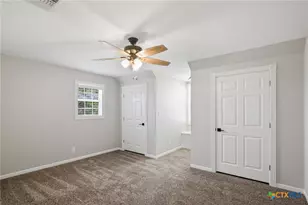 273 Shannon Valley Dr, Victoria, TX 77904 - Photo 24