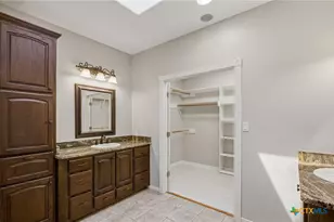 273 Shannon Valley Dr, Victoria, TX 77904 - Photo 18