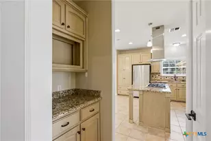 273 Shannon Valley Dr, Victoria, TX 77904 - Photo 12