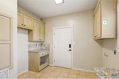 273 Shannon Valley Drive, Victoria, TX 77904 - Photo 14