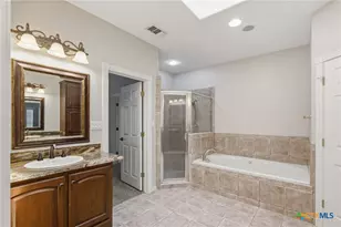 273 Shannon Valley Dr, Victoria, TX 77904 - Photo 6