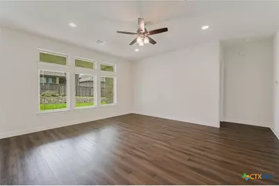 230 Sigel Avenue, New Braunfels, TX 78132 - Photo 2