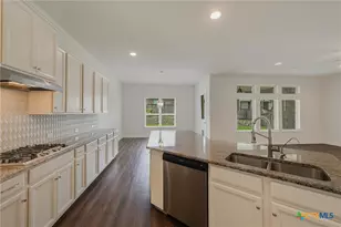 230 Sigel Ave, New Braunfels, TX 78132 - Photo 12