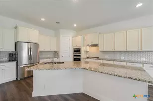 230 Sigel Ave, New Braunfels, TX 78132 - Photo 10