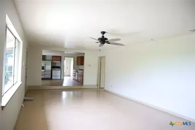 707 Old Seguin Luling, Seguin, TX 78155 - Photo 4