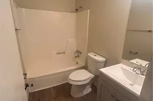 409 S Bauer Dr, Port Lavaca, TX 77979 - Photo 8