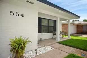 554 Brookhollow Dr, Port Lavaca, TX 77979 - Photo 4
