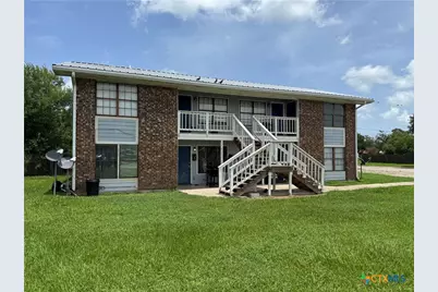 1601 Meadowview Drive, Port Lavaca, TX 77979 - Photo 2