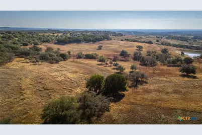 1260 County Road 2001, Lampasas, TX 76550 - Photo 32