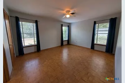 311 Delany Street, Seguin, TX 78155 - Photo 12