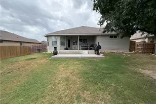 1824 Fall Creek Ct, Copperas Cove, TX 76522 - Photo 4