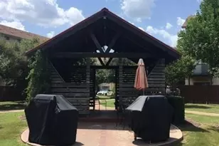 13420 Lyndhurst St, Austin, TX 78729 - Photo 8
