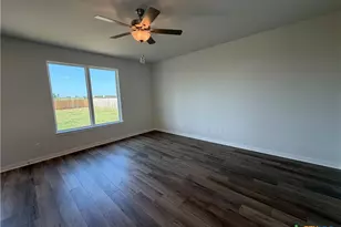 6906 McGregor Loop, Killeen, TX 76549 - Photo 8