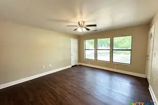 301 N 21st St, Temple, TX 76504 - Photo 10