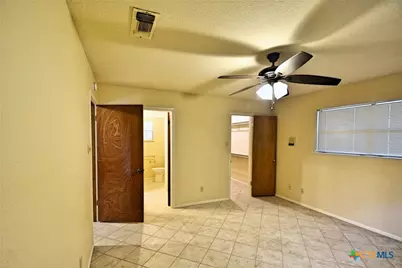 788 Mary Preiss Drive, New Braunfels, TX 78132 - Photo 10