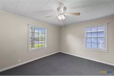 205 Sandra Street, Edna, TX 77957 - Photo 12