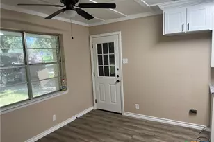 909 W Munroe Ave, Temple, TX 76501 - Photo 4