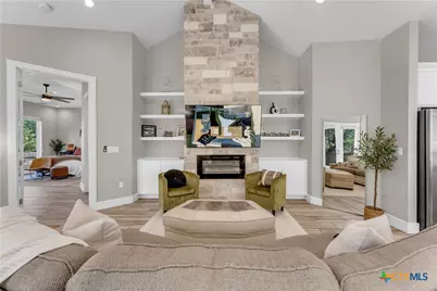 824 Woodland Hills Drive, Marble Falls, TX 78654 - Photo 16