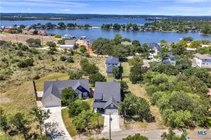 824 Woodland Hills Dr, Marble Falls, TX 78654 - Photo 32