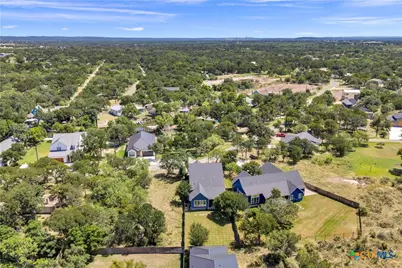 824 Woodland Hills Drive, Marble Falls, TX 78654 - Photo 36