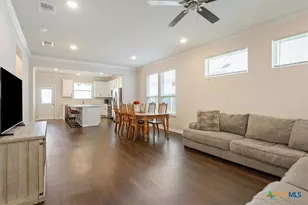 4806 Bellfalls Ct, Temple, TX 76502 - Photo 8